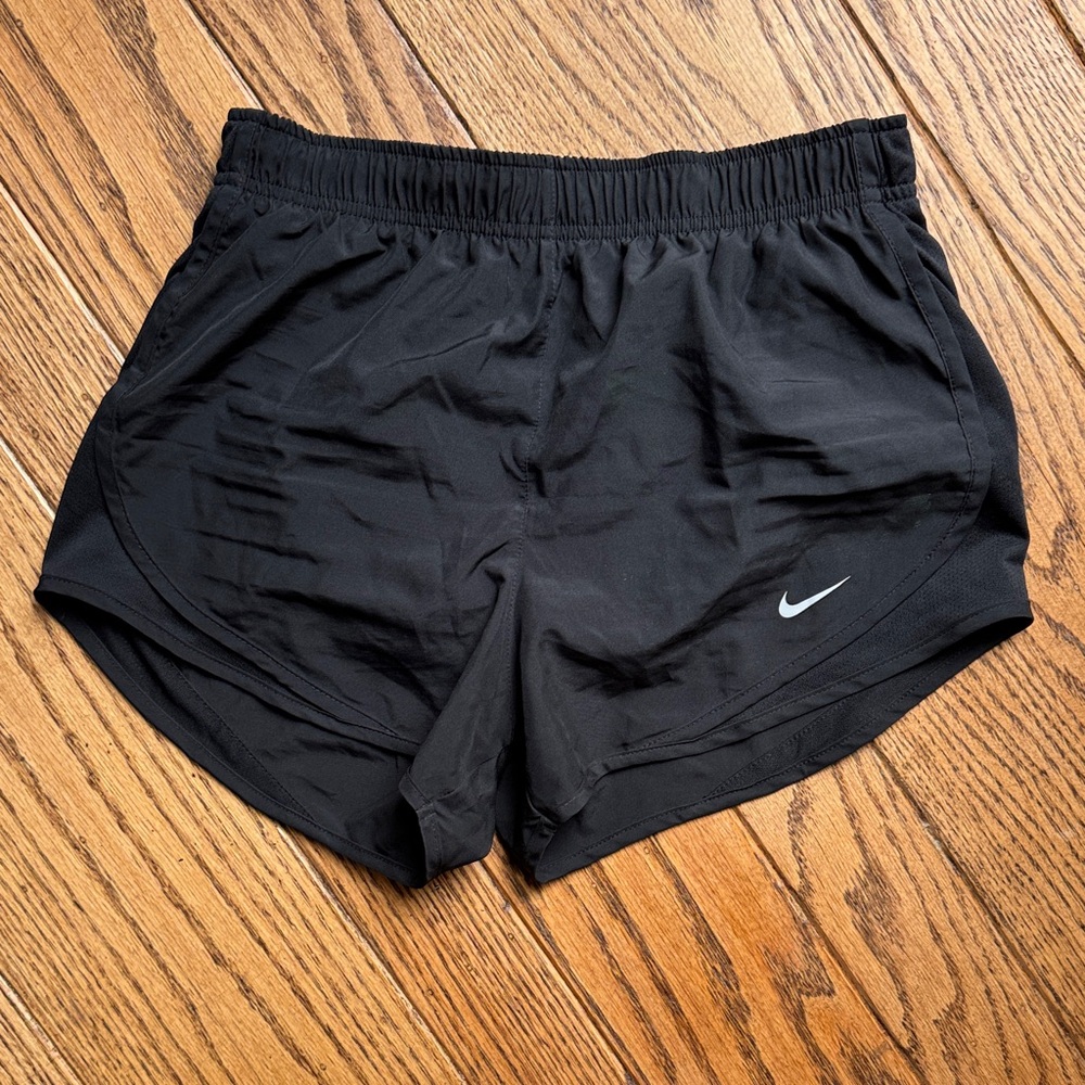 Nike Women's Dri-Fit Black Athletic Shorts Small